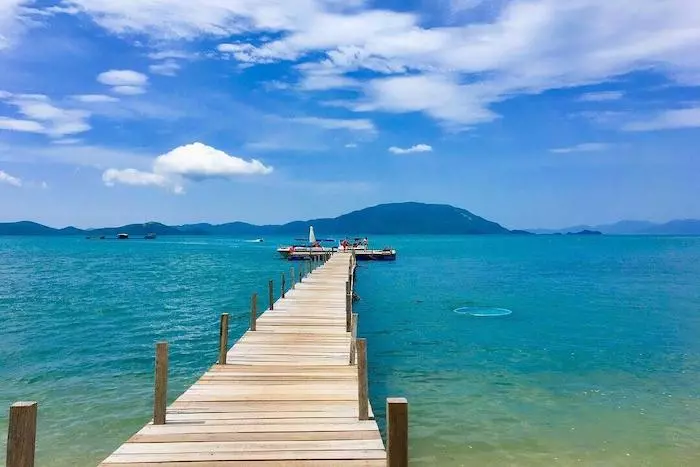 Nha Trang - Một trong những địa điểm du lịch nổi tiếng cảnh đẹp Việt Nam