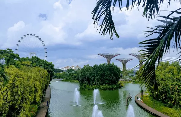 Địa điểm du lịch đẹp ở Singapore - Vòng Quay Singapore Flyer