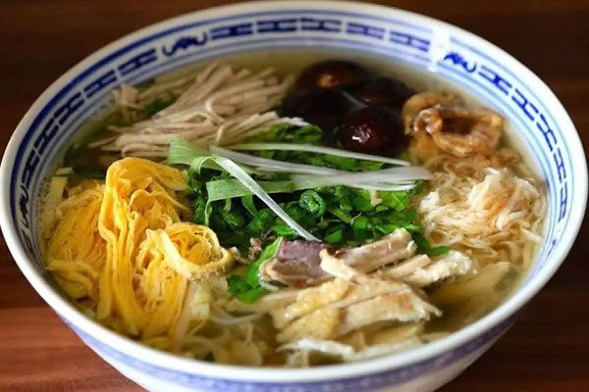 Bún thang bà Ẩm - Bún thang Hà Nội