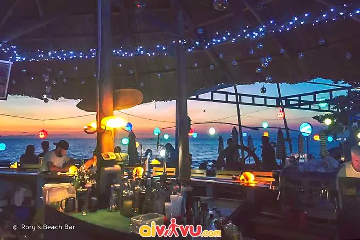 Quang cảnh tại Rory’s Beach Bar