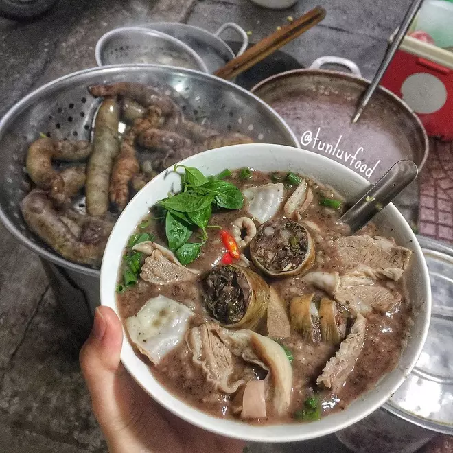 Cháo Lòng Bà Út