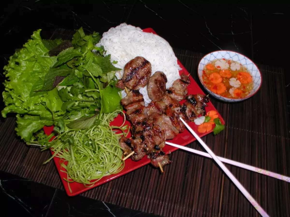 Bún chả