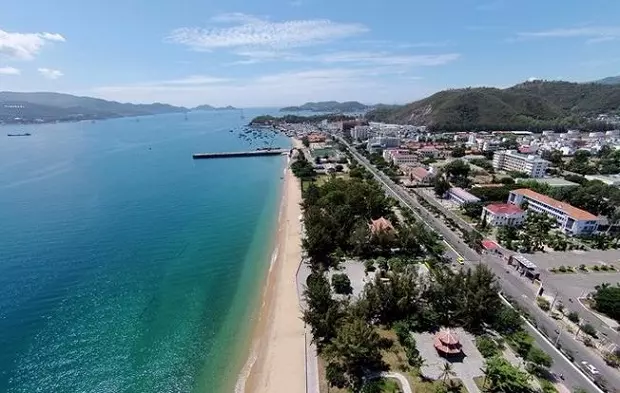 giới thiệu về nha trang bãi biển trần phú