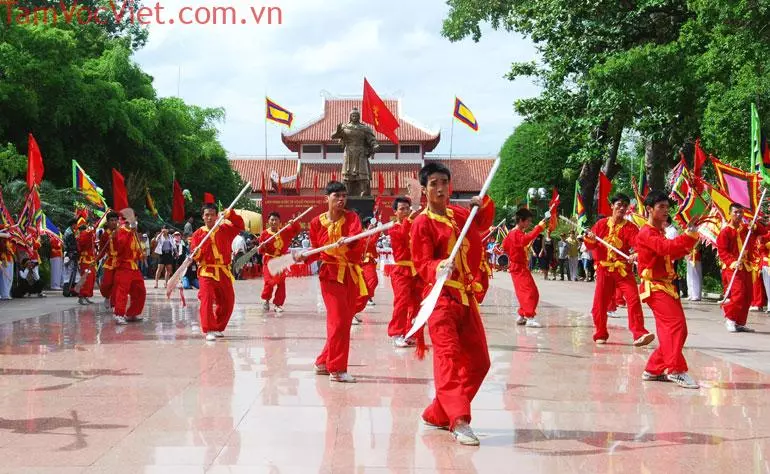 Tour Đà Nẵng - Quy Nhơn - Phú Yên 4 Ngày 3 Đêm