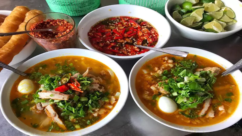 Bánh canh ruộng Đà Nẵng