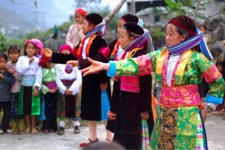 Lễ hội Gầu Táo đặc sắc