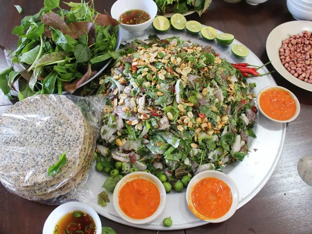 Cận cảnh dế chiên