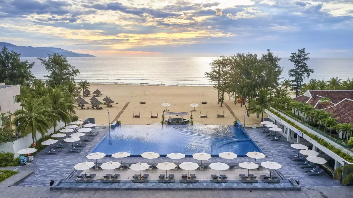 Pullman-Danang-Beach-Resort