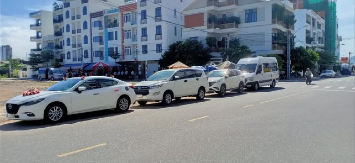 Taxi Nha Trang đi sân bay Cam Ranh