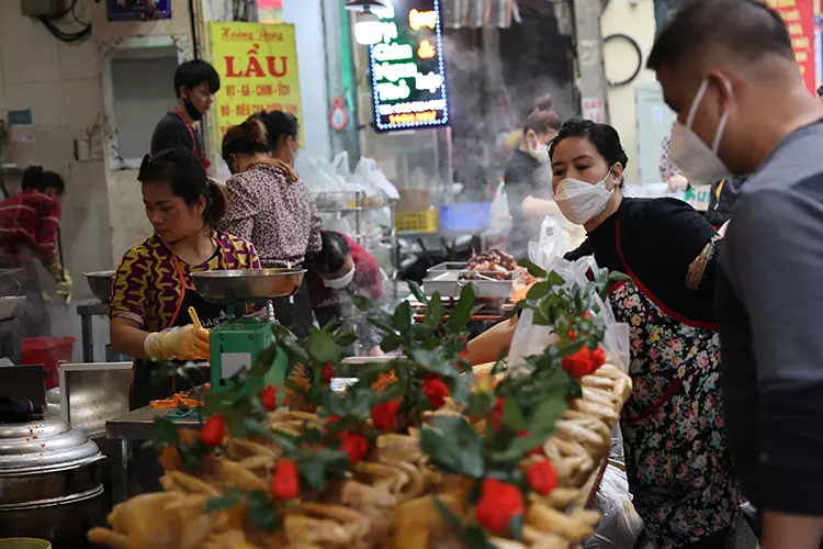 Chợ Tết Hà Nội - Chợ Hàng Bè