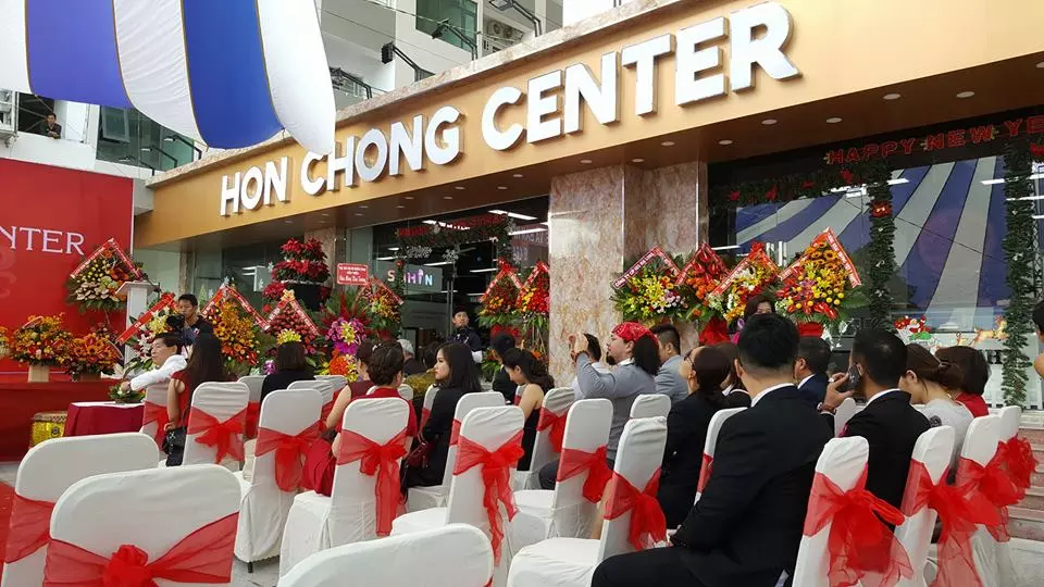 Hòn Chồng Center