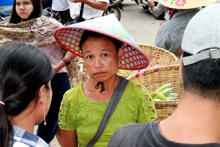 Ngọn tháp cao nhất trên đỉnh núi Popa.