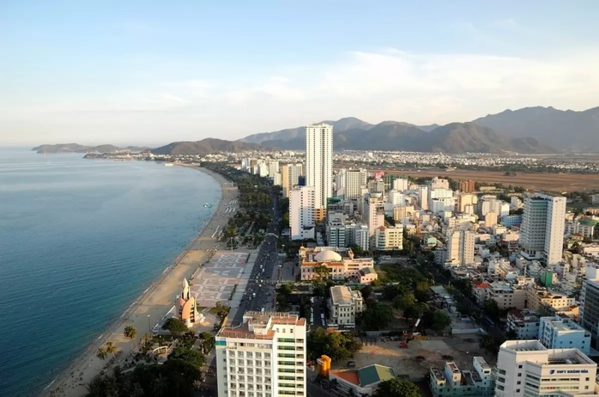 Nha Trang chiều nắng nhạt chào đón du khách