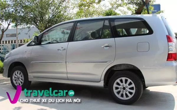 Xe 7 chỗ Toyota Innova G