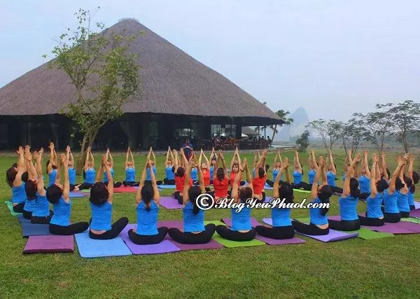 Tập yoga ở Serena Resort Kim Bôi