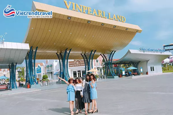 Công viên nước Vinpearl Land Phú Quốc hứa hẹn sẽ là nơi bạn thỏa sức khám phá những trò chơi thú vị dưới nước