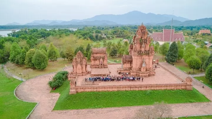 Khung cảnh nên thơ tại Suối Ngà.