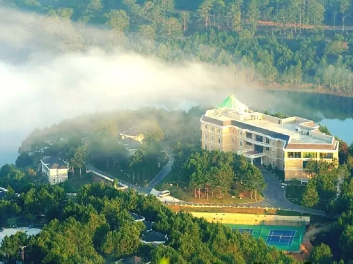 Dalat Edensee Lake Resort & Spa