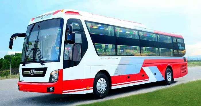 Từ Huế đi Hội An Bằng xe Bus