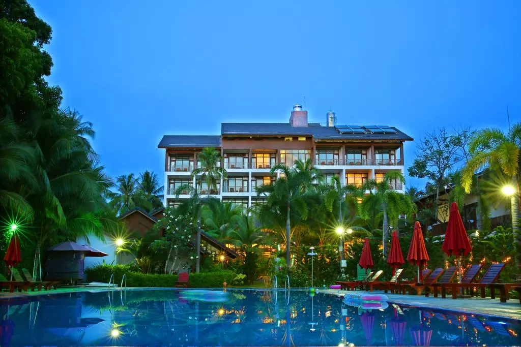 "Tropicana Resort Phú Quốc"