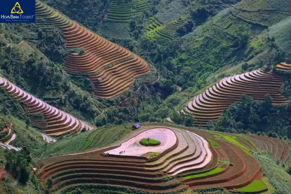 Bản Lao Chải - Tả Van vào mùa nước đổ