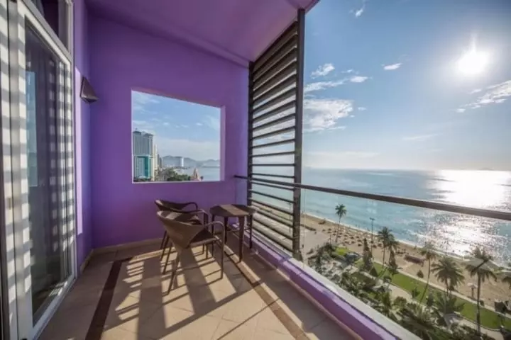 Du lịch 30/4 ở Nha Trang: 5 khách sạn gần biển có view siêu đẹp - 3