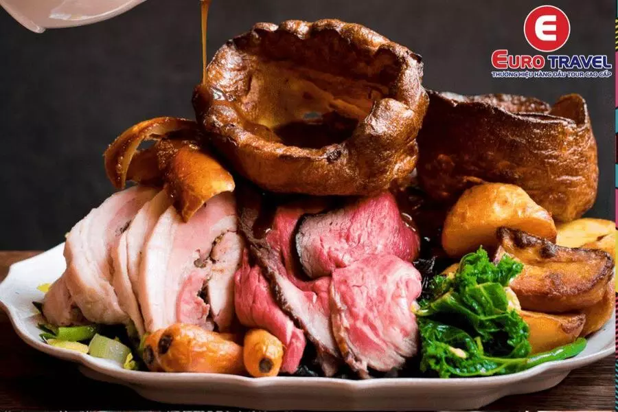 Sunday Roast món ăn truyền thống và phổ biến của ẩm thực Anh