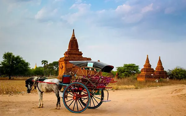 kinh-nghiem-du-lich-bagan-myanmar-vung-dat-cua-mat-troi-9