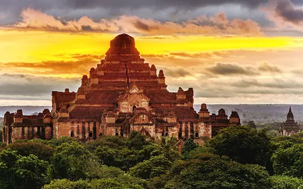 kinh-nghiem-du-lich-bagan-myanmar-vung-dat-cua-mat-troi-4