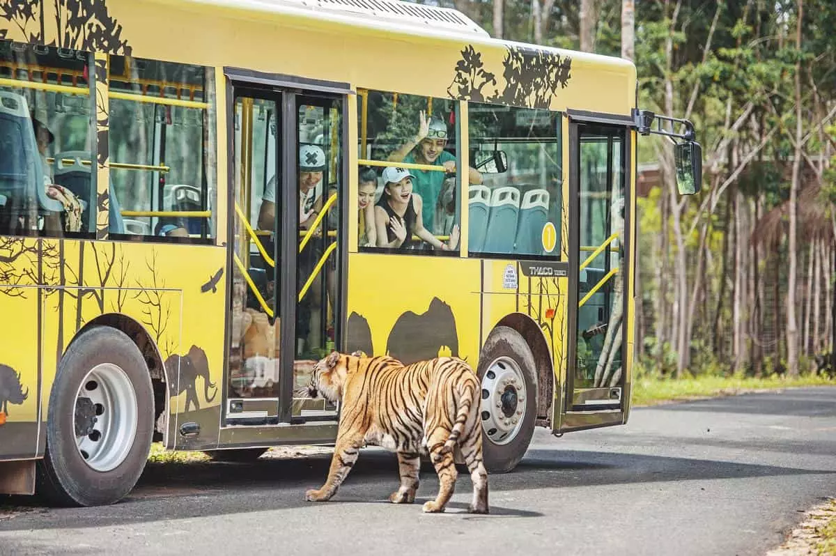 Vườn thú bán hoang dã Vinpearl Safari Phú Quốc