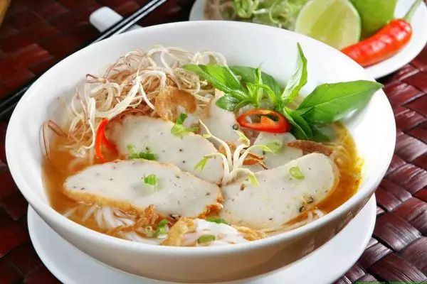 Bánh canh chả cá thu