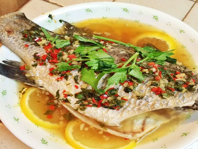 Lemon fish - cá sốt chanh tỏi