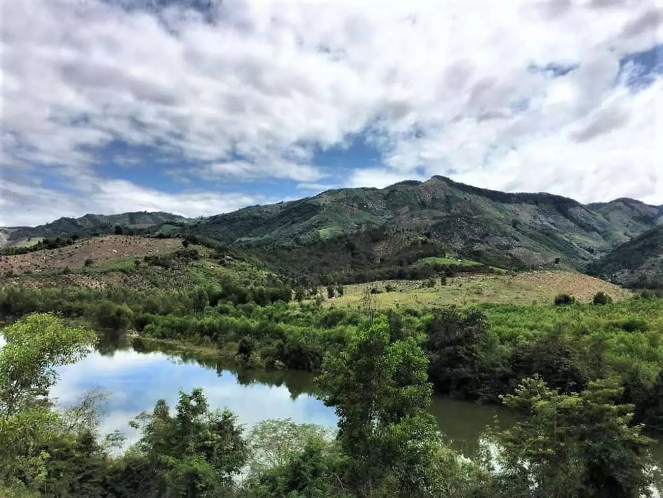 Hòn Bà Nha Trang - Thiên đường du lịch nơi hạ giới