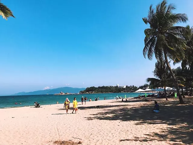 Bãi Dương là một trong những bãi tắm ở Nha Trang đẹp