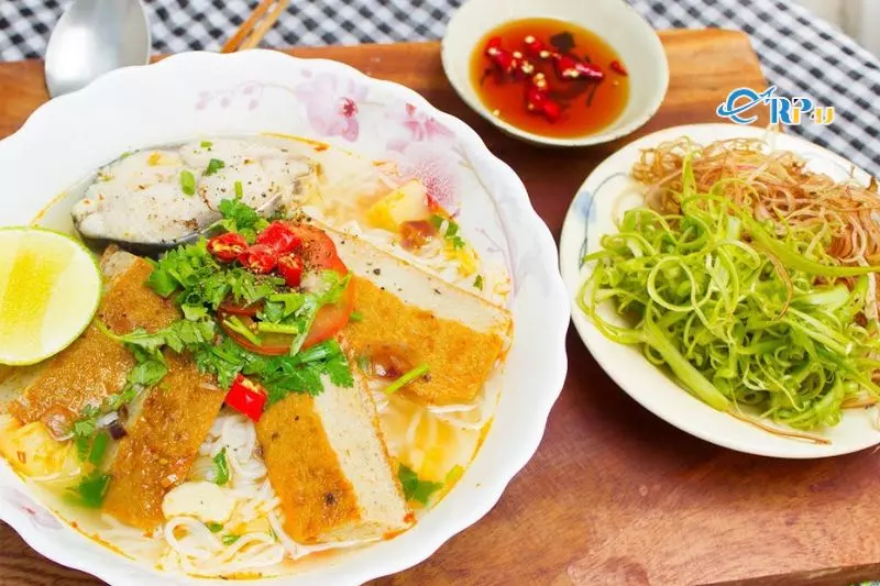 Bún chả cá